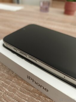 Apple iPhone 15 Pro Max, 256gb - 9