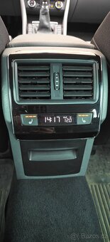 Škoda Superb 2.0 TDI  4x4 - 9