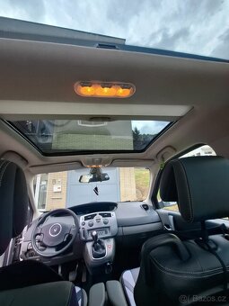 Renault Scenic 2 1.6/16V r.v2009 - 9