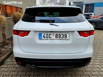 Jaguar F-Pace, 20d 132kW AWD R-Sport ČR - 9