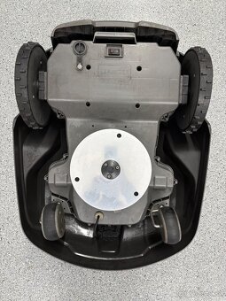 Robotická sekačka HUSQVARNA Automower 420 - 9