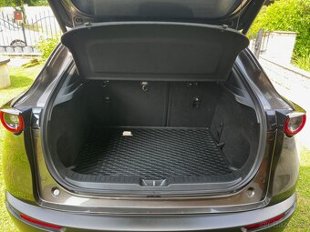 MAZDA CX-30 2.0 SELECTION r.v.10/2019 MATRIX,BOSE - 9