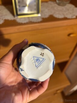 Starožitné nádobí z porcelánu - 9