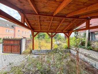 DŘEVĚNÁ PERGOLA - 9