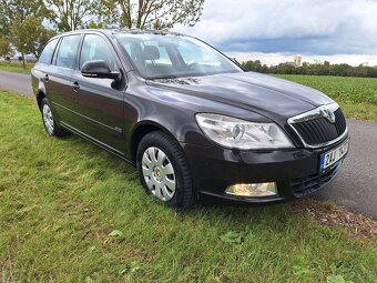 Škoda Octavia 1.6tdi - 9
