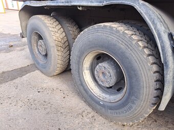 Prodám Scania 8x4 sklápěč - 9