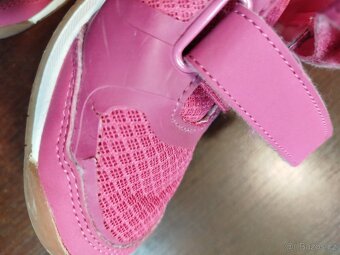 Halová dívčí obuv - 9