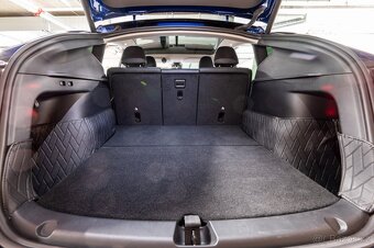 Dražba TESLA MODEL Y Long Range - 9