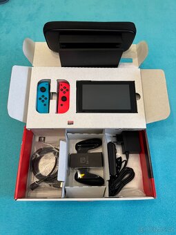 Nintendo Switch Red&Blue, 256GB paměťová karta, obal, sklo - 9