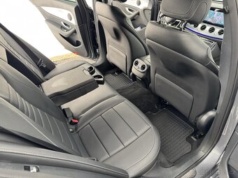 Mercedes-Benz Třídy E, 400D 250kw 9-G DPH 4x4 - 9
