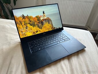 Dell XPS 15" 9560 - 9