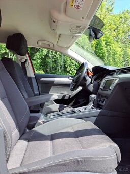 VW Passat 2,0 TDI 110KW, kombi - 9