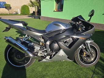 Yamaha Yzf R1 Rv.2002 nové pneu a Stk dobrý stav - 9