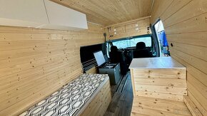 Ford Transit 2010 Jumbo obytné auto 4 místa - 9