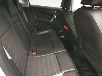 Peugeot 2008, Allure 1.2 PurTech ČR 1.majitel DPH - 9