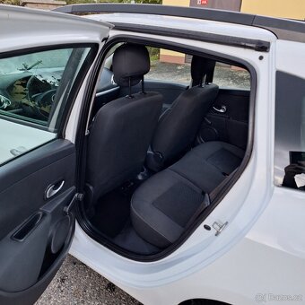 Renault clio 1,2i combi Dovoz Rakousko. - 9