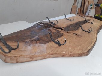 Věšák na oblečení - 9