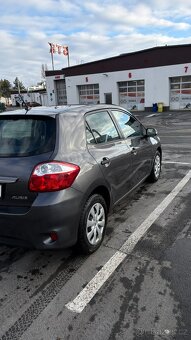 Toyota auris 1.33 vvti, 09/2010 - 9