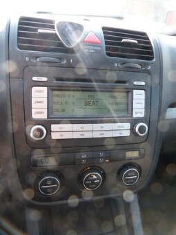 Volkswagen Jetta 1.9 tdi - 9