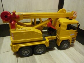 AUTO-JEŘÁB MAN OD BRUDER - 9