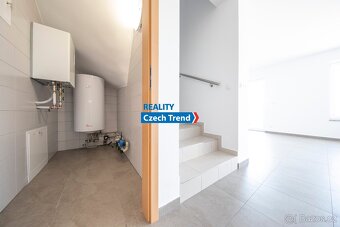 Pronájem rodinného domu, 143m2 - Šípková ulice - Olomouc - 9
