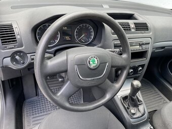 Škoda Octavia II 1.6MPi , 75 kW benzín, 2009 - 9