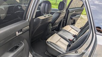 Kia Sorento II plná výbava - 9