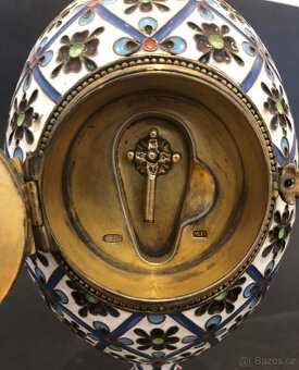 Starožitné Imperial Russian 88Silver Enamal Easter Egg - 9