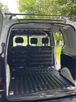 Citroen Berlingo 1.6 75 tisíc najeto. - 9