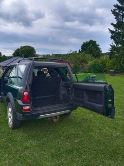 Land Rover Freelander 2.0 TD - 9
