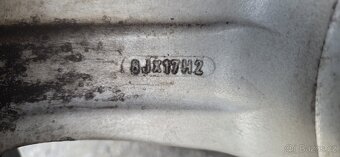 Zimní sada ALU ABT 8x17 pneu Michelin Alpin 6 225/45 - 9