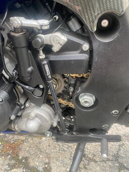 Suzuki gsxr 600 - 9
