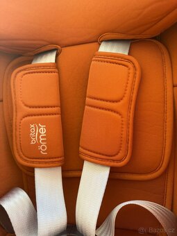 Autosedačka Britax Römer Dualfix iSense 2022 – Golden Cognac - 9