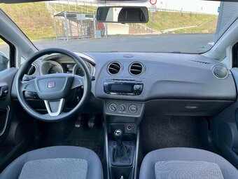 Seat Ibiza 1.4i 16V 63kW Style TEMPOMAT El. okna KLIMA 2010 - 9