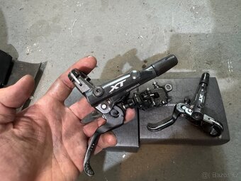 Brzdy Shimano xt m8000 - 9