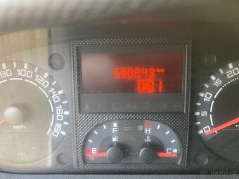 Iveco Daily 2,3 L - 9