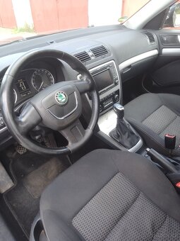 Škoda Octavia 1.8 TSI - 9