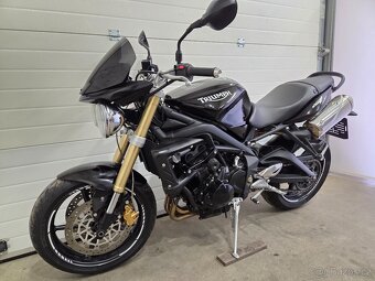 Triumph Street Triple 675 - 9