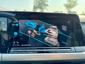 Prodám Volkswagen Golf 8 Variant 1.5 eTSI 110 kW DSG - 9
