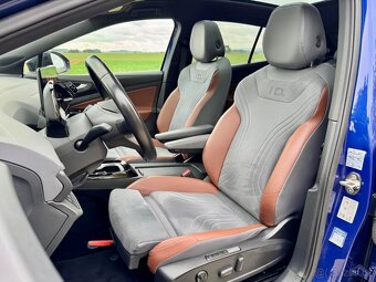 Volkswagen ID.4,82kWh,1ST MAX,Masáže,Tažné,s DPH 599 000,- - 9