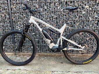 Prodej e-kola Rock Machine Blizzard e90-29 - 9