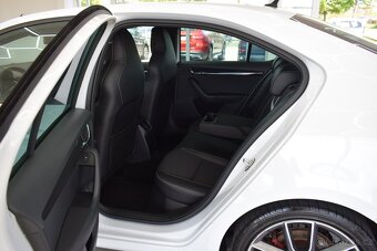 Škoda Octavia 2,0 TDI RS 135 kW,NAVI,Bi-xen,ACC, - 9