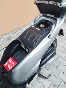 Prodám Honda SH 300 - 9