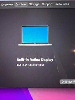 MacBook Pro 15'' - 9