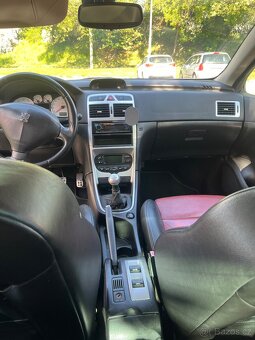 Peugeot 307 cc 2.0i 100 kW - 9