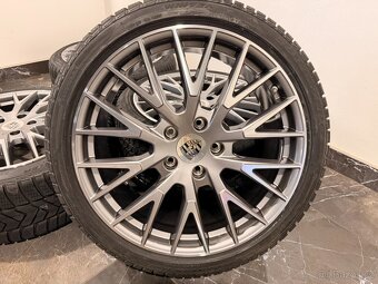 original panamera 976 r21 9766012025AA 2024 - 9