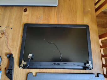 Notebook Asus VivoBook X540MA - 9