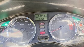 Skútr Honda S-wing FES 125 (Rezervace do 19.5.) - 9