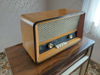 Starožitné rádio - Tesla 1106A "Maestro II" - 9