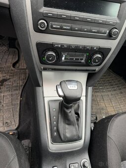 Škoda Octavia II 1.8 TSI 118kw DSG 115tkm CDAA NAT - 9